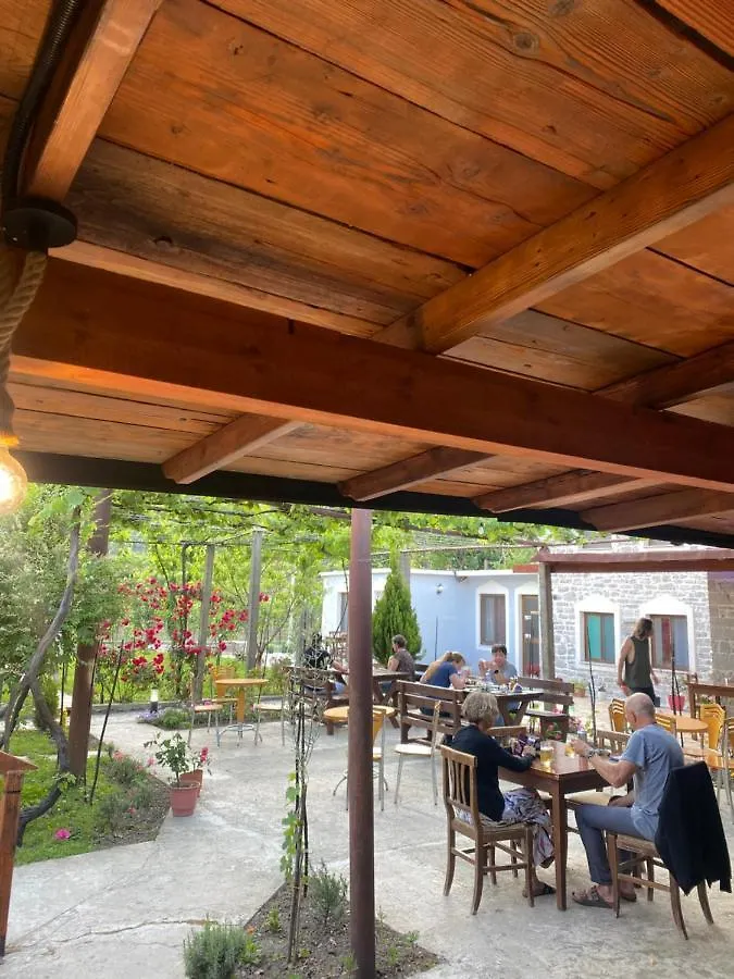 Affittacamere Hotel Kulla e Vjeter  Koman