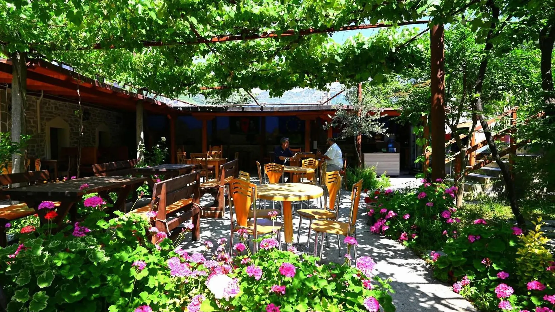 Affittacamere Hotel Kulla e Vjeter  Koman